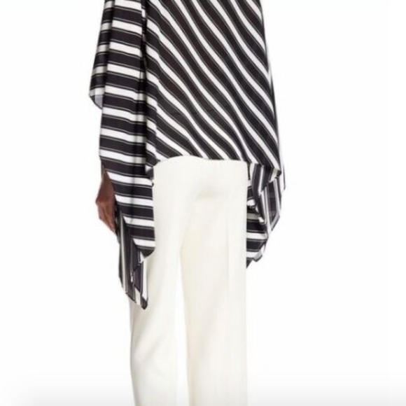 Vince Camuto Sheer Poncho Top - Picture 2 of 3